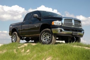 Dodge Ram 1500 Suspension Lift Kit - Front + Rear - Rough Country - 4 Inch Lift Kit - '02-'05